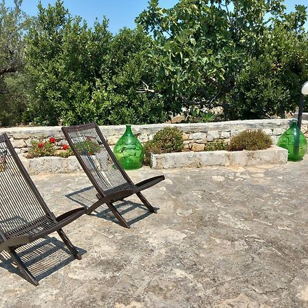 阿尔贝罗贝洛 Trullo Monte Del Sale旅馆 外观 照片
