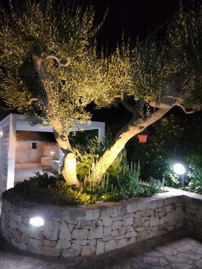 阿尔贝罗贝洛 Trullo Monte Del Sale旅馆 外观 照片